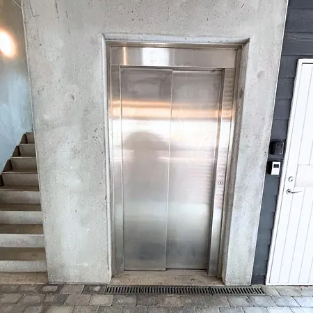 Skon Midt I * Odense